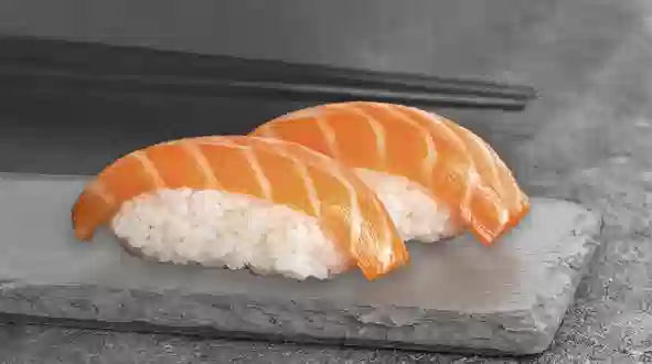 Страва Суші нігірі з лососем меню We Sushi Суші нігірі з лососем меню We Sushi