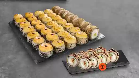 Страва Сет Теплий 40 шт. меню We Sushi Сет Теплий 40 шт. меню We Sushi