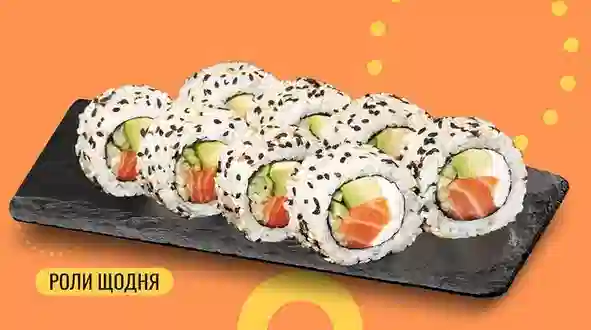 Страва Філадельфія з копченим лососем в кунжуті меню We Sushi Філадельфія з копченим лососем в кунжуті меню We Sushi